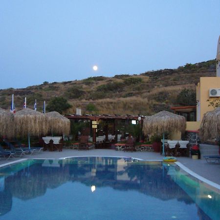 أويا Soulis Hotel المظهر الخارجي الصورة