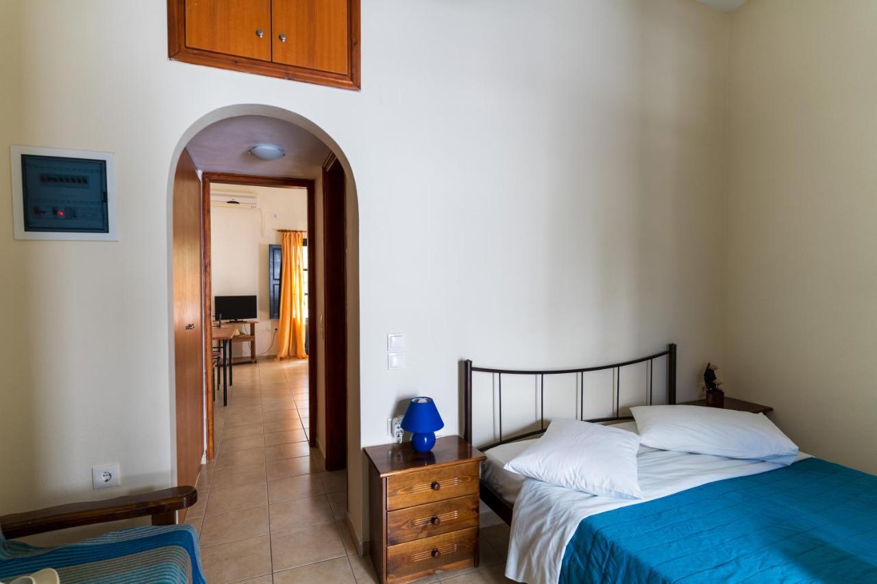 أويا Soulis Hotel المظهر الخارجي الصورة